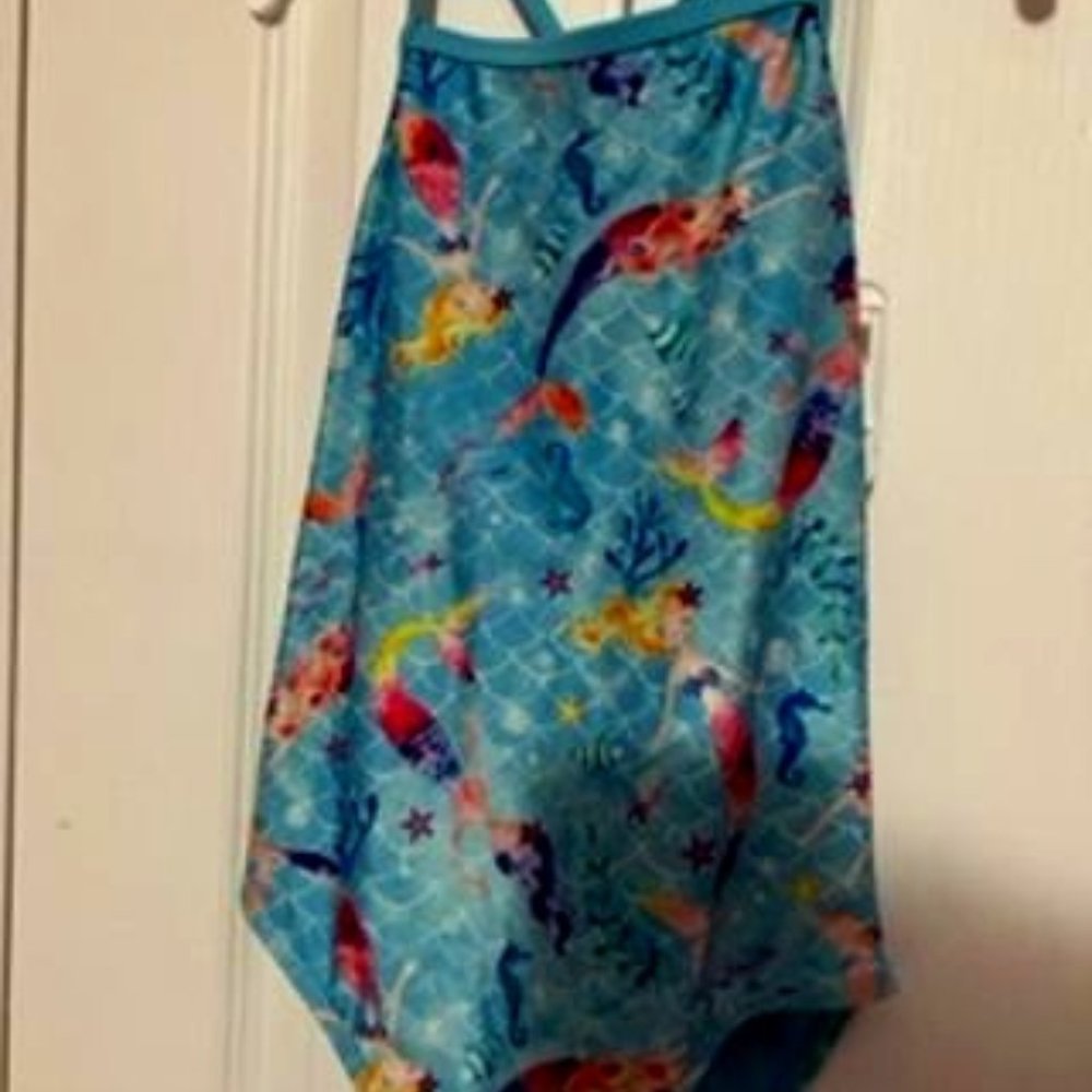 Girls Wonder Nation Swimsuit. Size 7/8 Mermaids